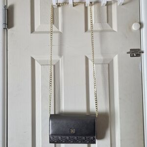 Chic Black Crossbody Bag